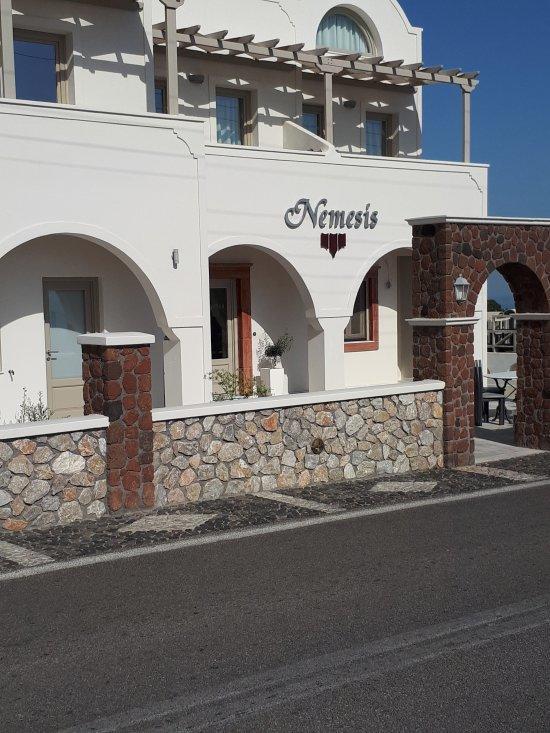 Aparthotel Nemesis à Fira  Extérieur photo